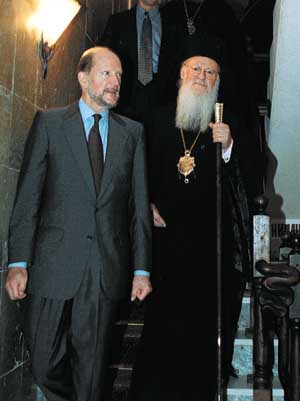 Premier Simeon and Patriarch Bartholomaios in Sofia, Bulgaria, Sept. 08 2001